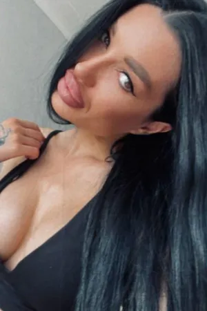 Giselle Prague Escort